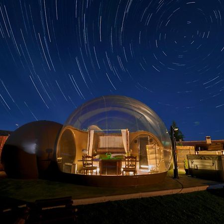 بيذراثا Cosmoveros - Hotel Burbuja المظهر الخارجي الصورة