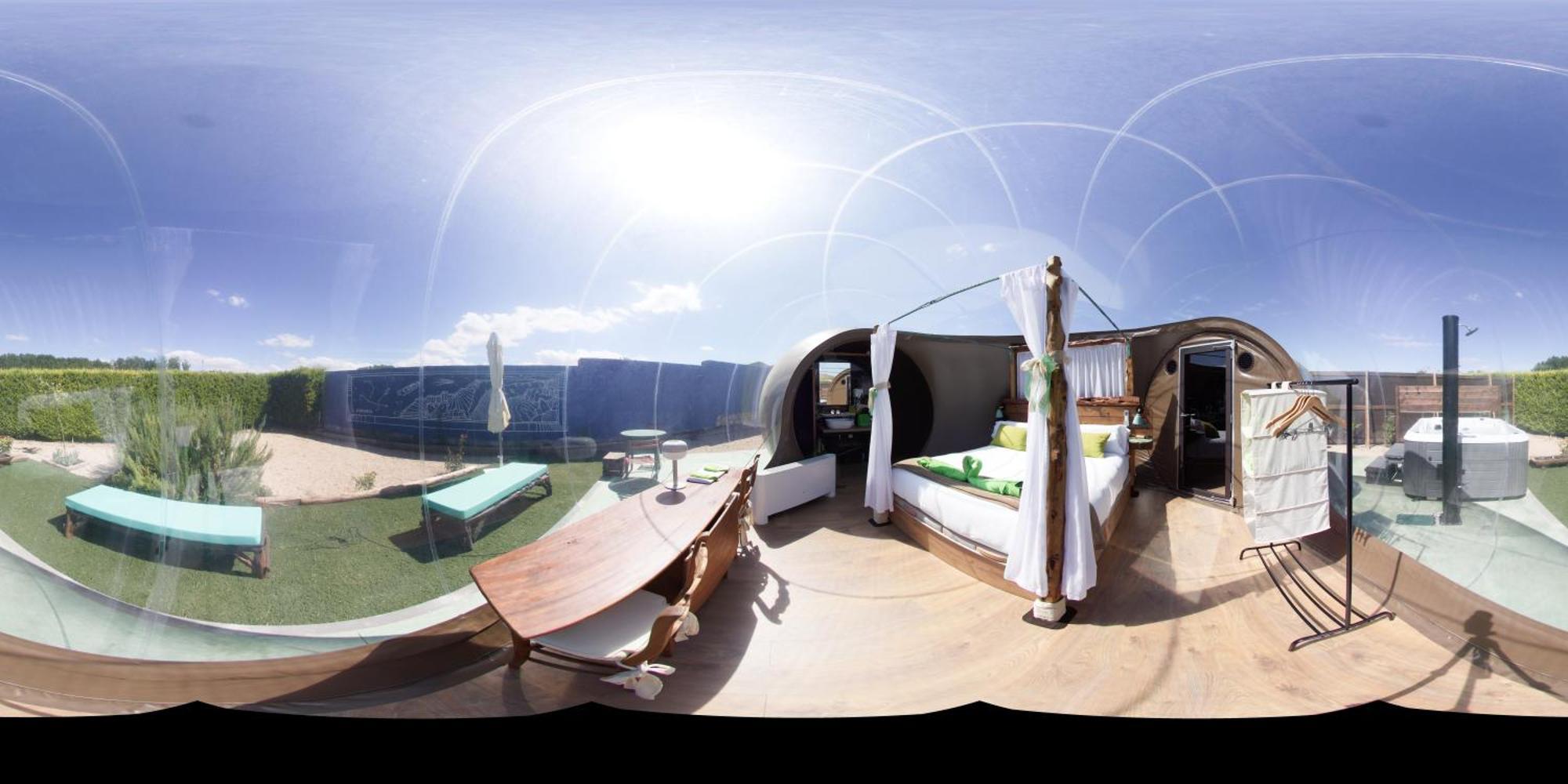 بيذراثا Cosmoveros - Hotel Burbuja المظهر الخارجي الصورة